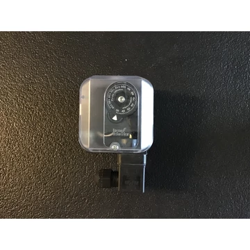 Kromschröder DG150U-6 Nyomáskapcsoló