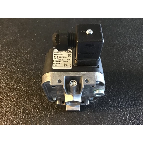 Kromschröder DG50U-6 Nyomáskapcsoló