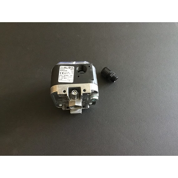 Kromschröder DG6U-3 Nyomáskapcsoló